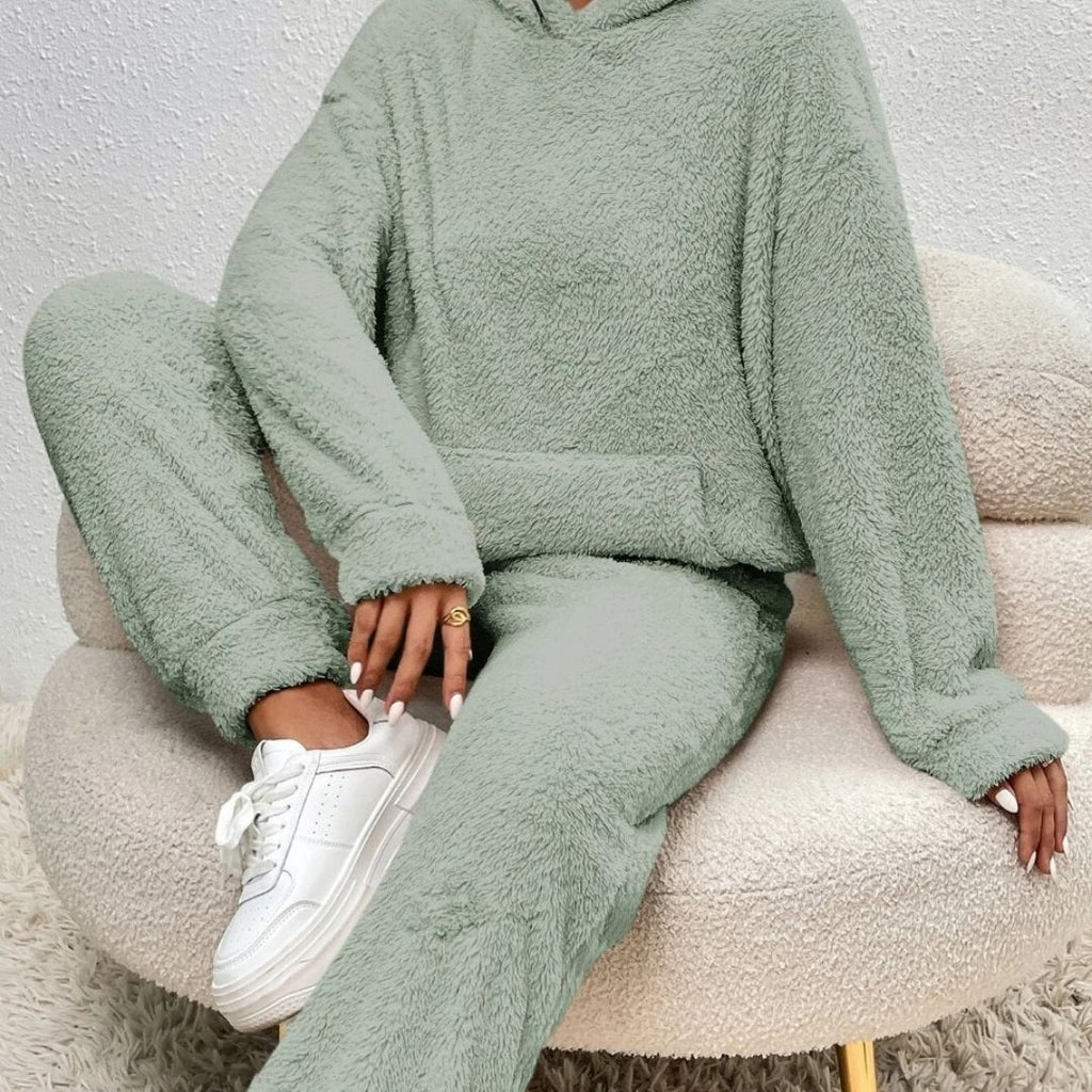 Alexa | Cozy Hooded Two-Piece Lounge Set with Flattering Fit - Lumina