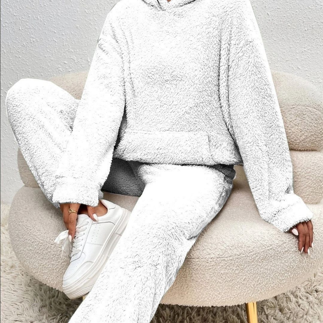 Alexa | Cozy Hooded Two-Piece Lounge Set with Flattering Fit - Lumina