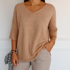 Clara | Relaxed V-Neck Sweater with Minimalist Design - Lumina