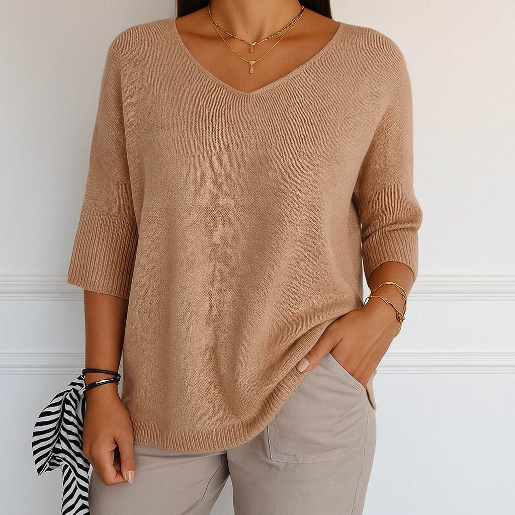 Clara | Relaxed V-Neck Sweater with Minimalist Design - Lumina