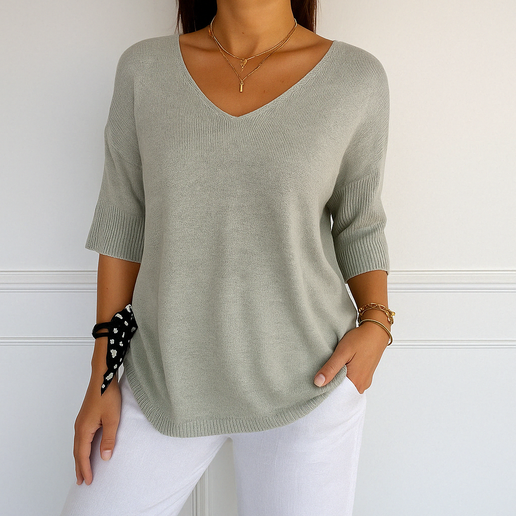 Clara | Relaxed V-Neck Sweater with Minimalist Design - Lumina