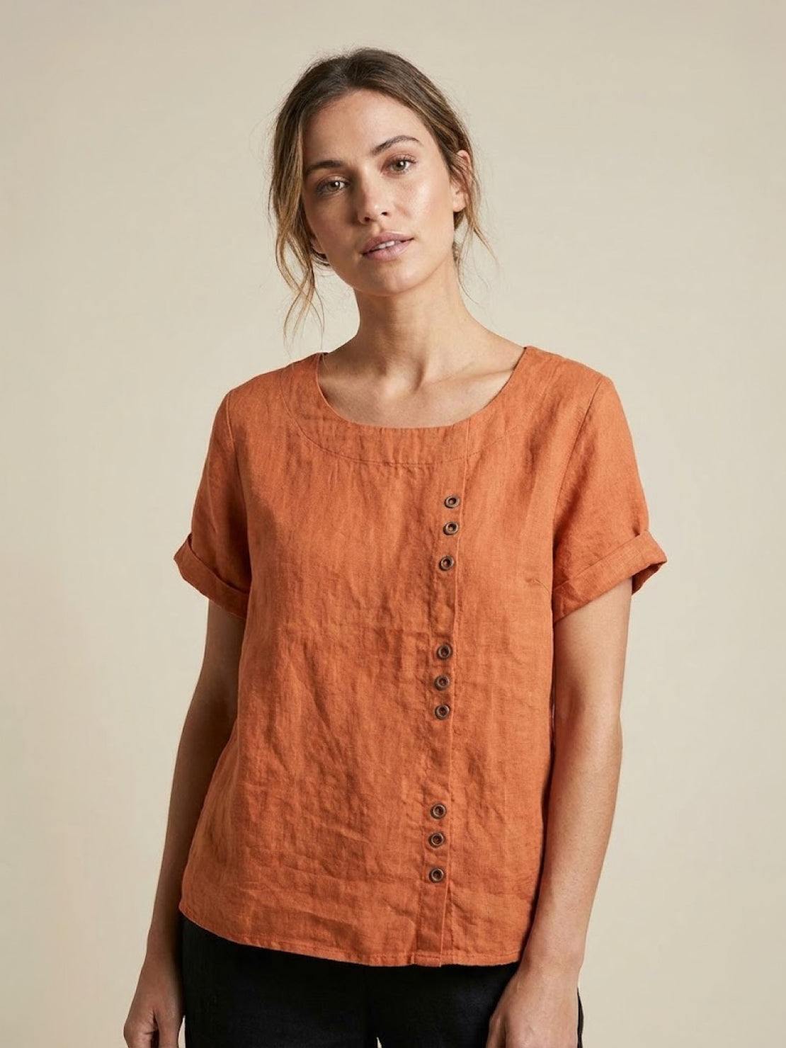Grace | Relaxed Linen Blouse with Button Detail - Lumina