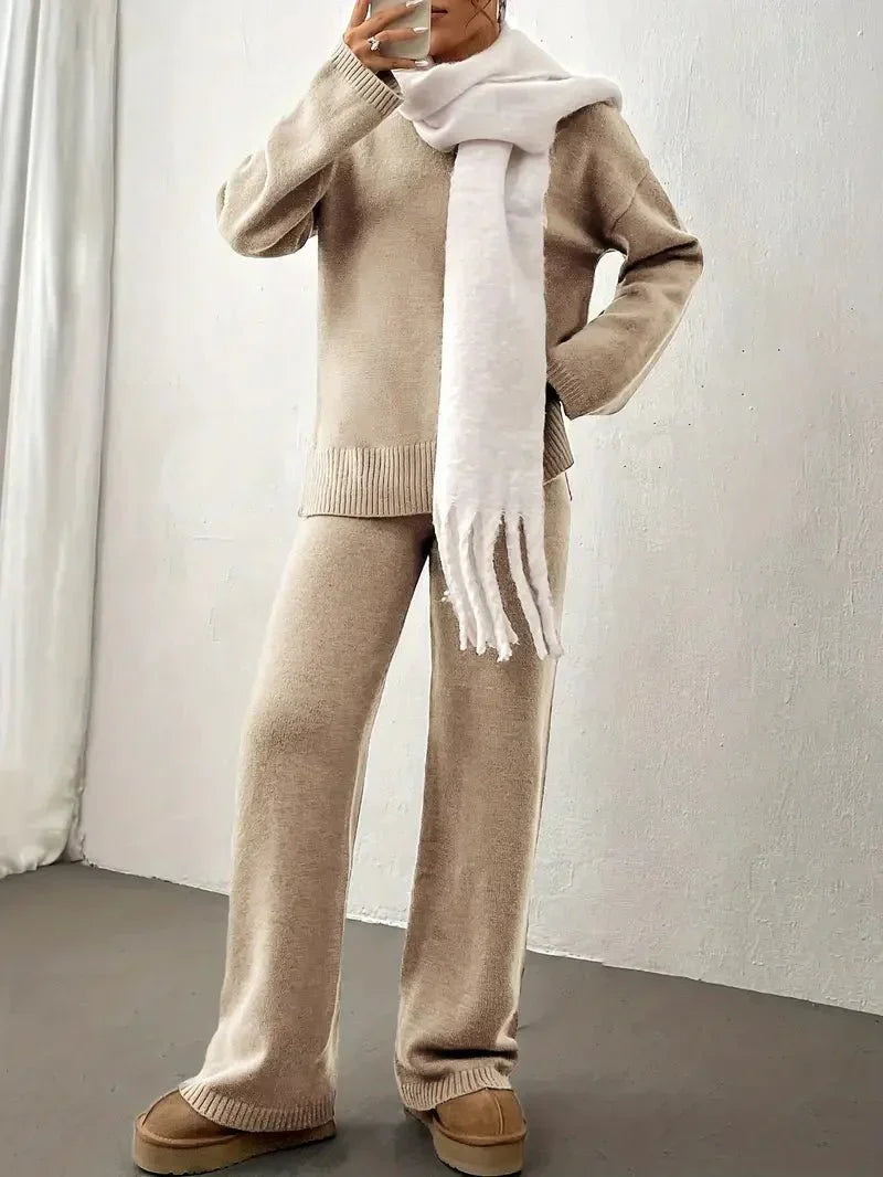 Isabella | Relaxed Fit Two-Piece Matching Outfit with Coordinated Style - Lumina