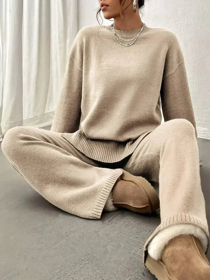 Isabella | Relaxed Fit Two-Piece Matching Outfit with Coordinated Style - Lumina