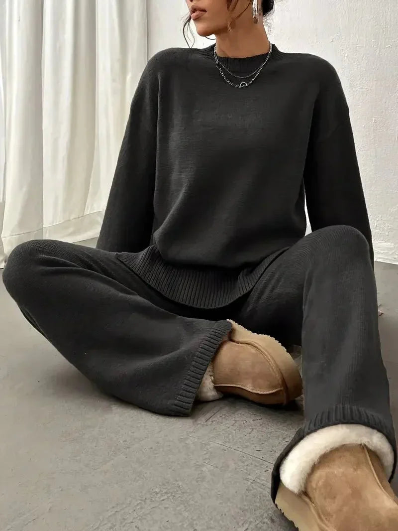 Isabella | Relaxed Fit Two-Piece Matching Outfit with Coordinated Style - Lumina