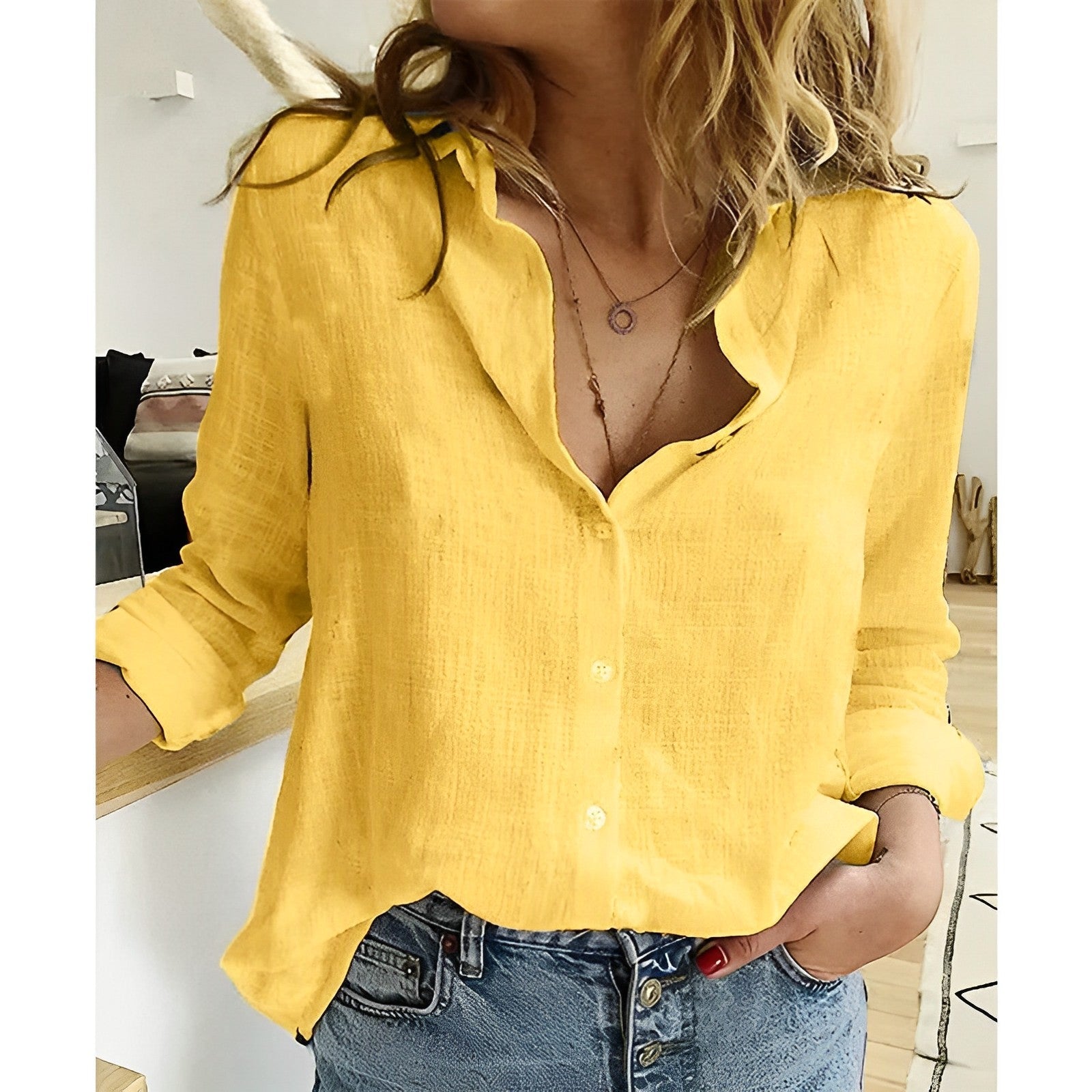 Makayla | Effortless Airy Blouse with Relaxed Fit - Lumina