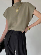 Michelle | Modern Mock Neck Casual Top with Tailored Fit - Lumina