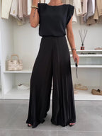 Daisy | Elegant Pleated Two Piece Set with Flattering Fit - Lumina