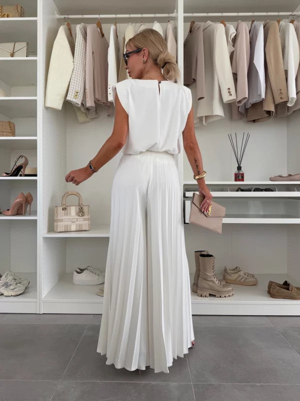 Daisy | Elegant Pleated Two Piece Set with Flattering Fit - Lumina