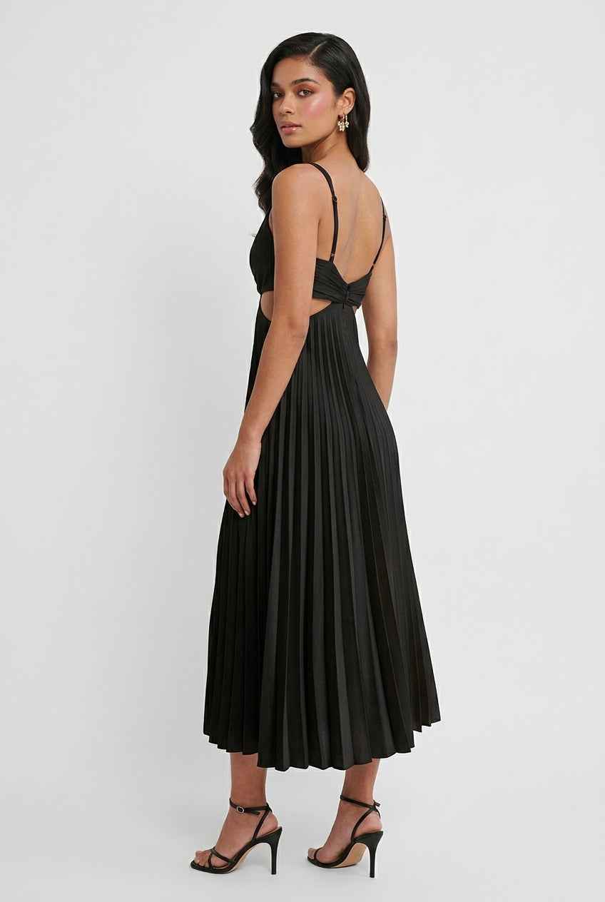 Elena | Elegant Black Pleated Dress with Flattering Silhouette - Lumina