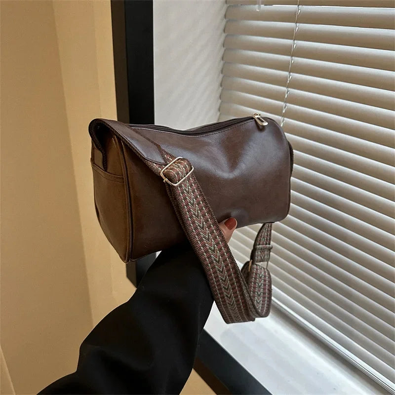 Florence | Sleek Minimalist Crossbody Bag with Patterned Strap - Lumina