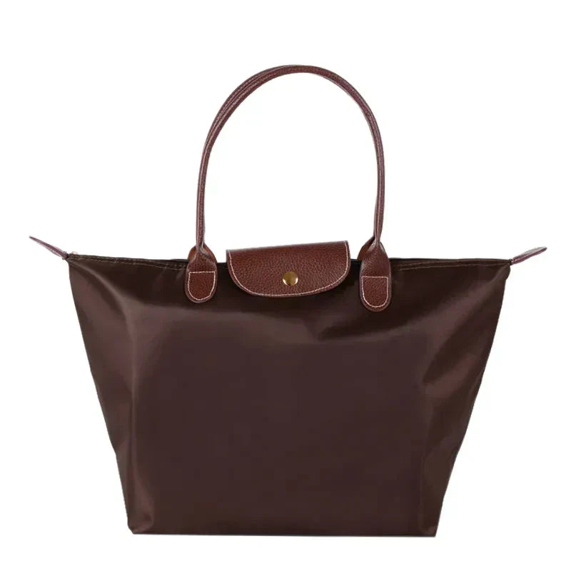 Isabella | Chic Black Faux Leather Handbag with Spacious Design - Lumina