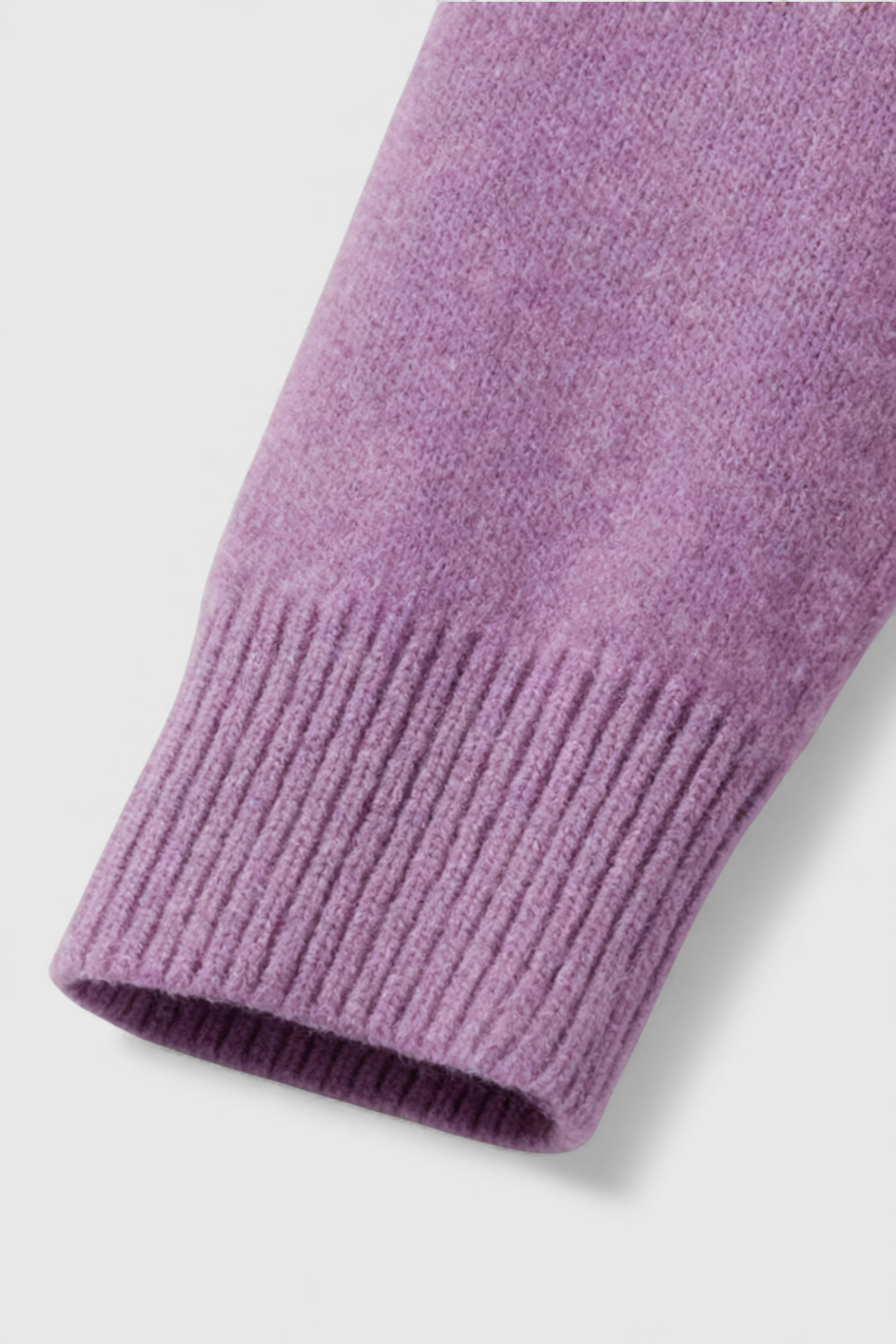 Isabella | Cozy Dark Purple Sweater with Flattering Fit - Lumina