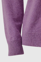 Isabella | Cozy Dark Purple Sweater with Flattering Fit - Lumina
