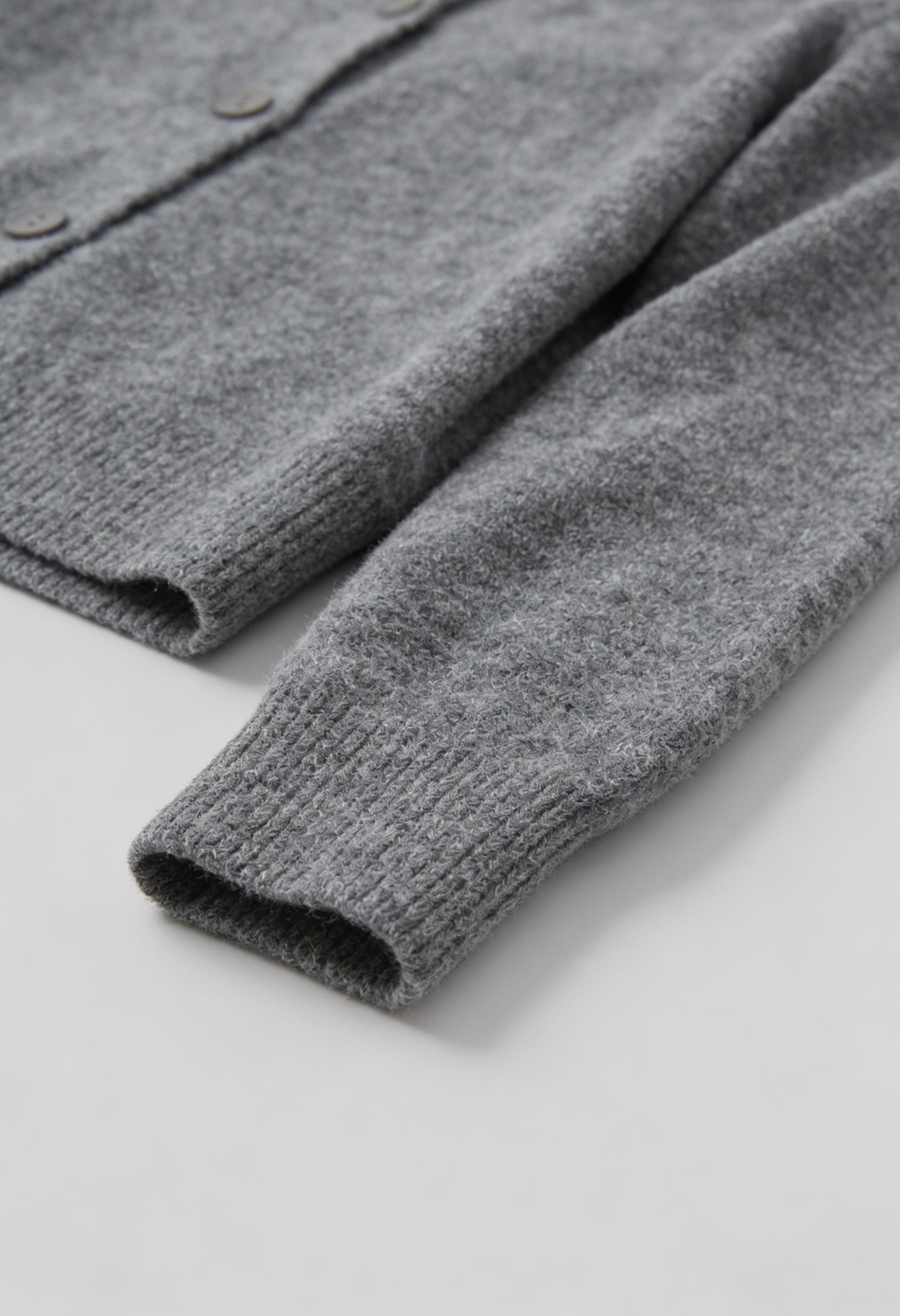 Isabella | Cozy Gray Long Cardigan Sweater with Relaxed Fit - Lumina