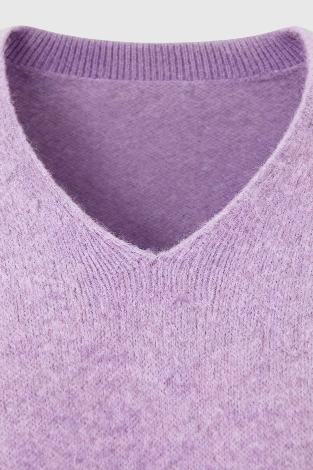 Isabella | Cozy Purple Knit Sweater with V-Neckline - Lumina
