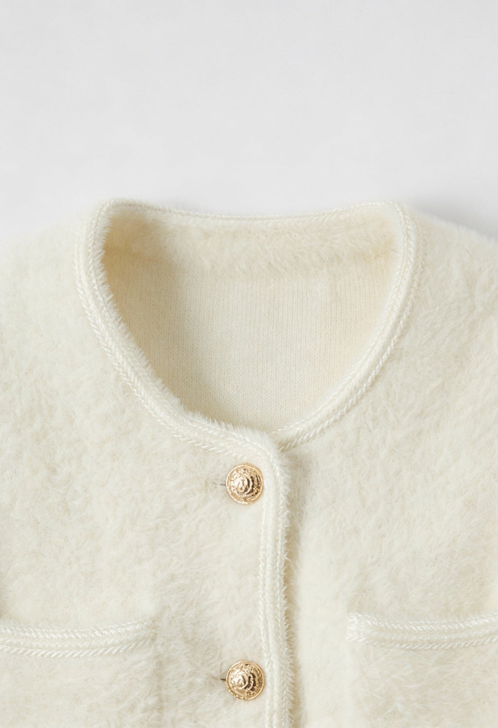 Isabella | Cozy White Cardigan Sweater with Ribbed Hem - Lumina