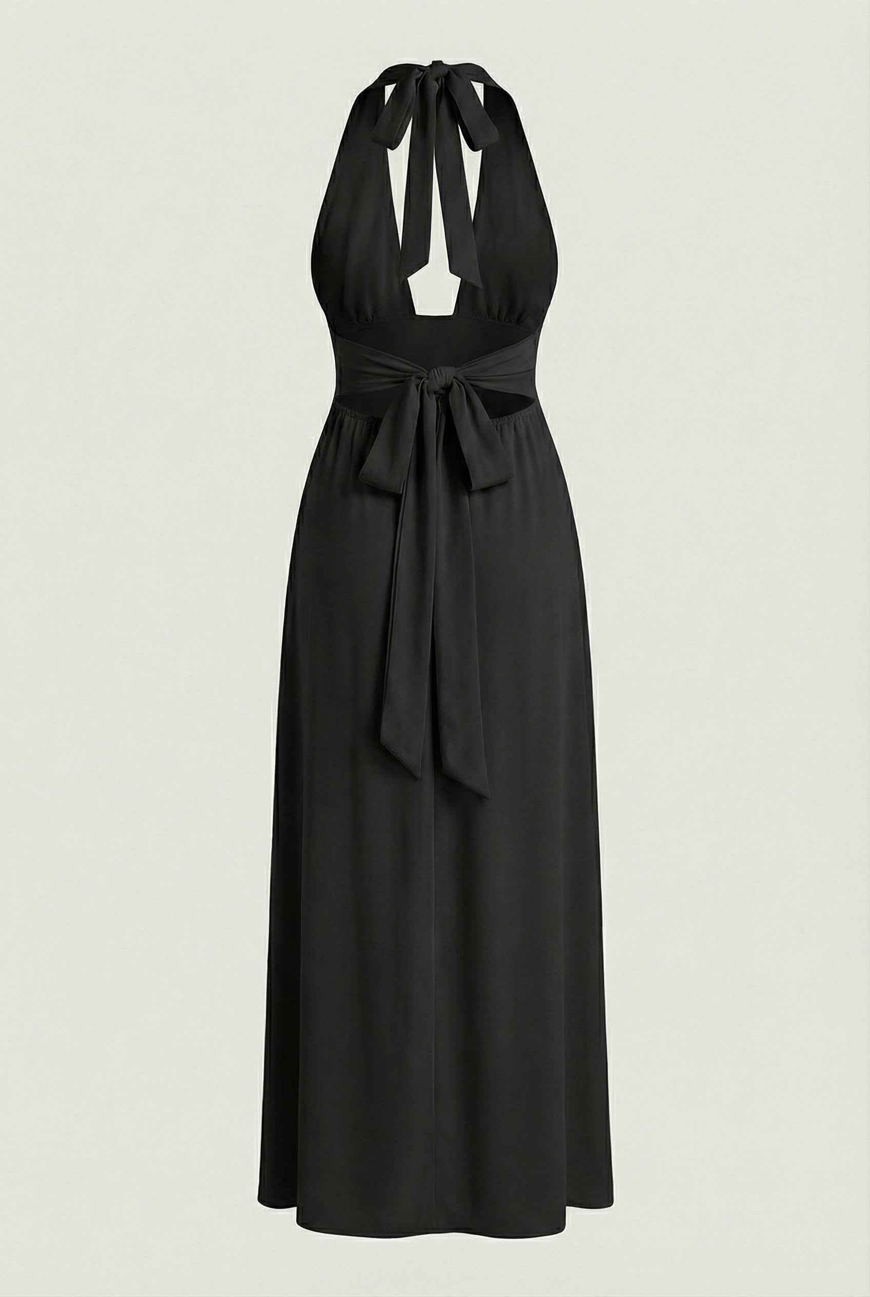 Isabella | Elegant Black Halter Neck Dress with Versatile Fit - Lumina