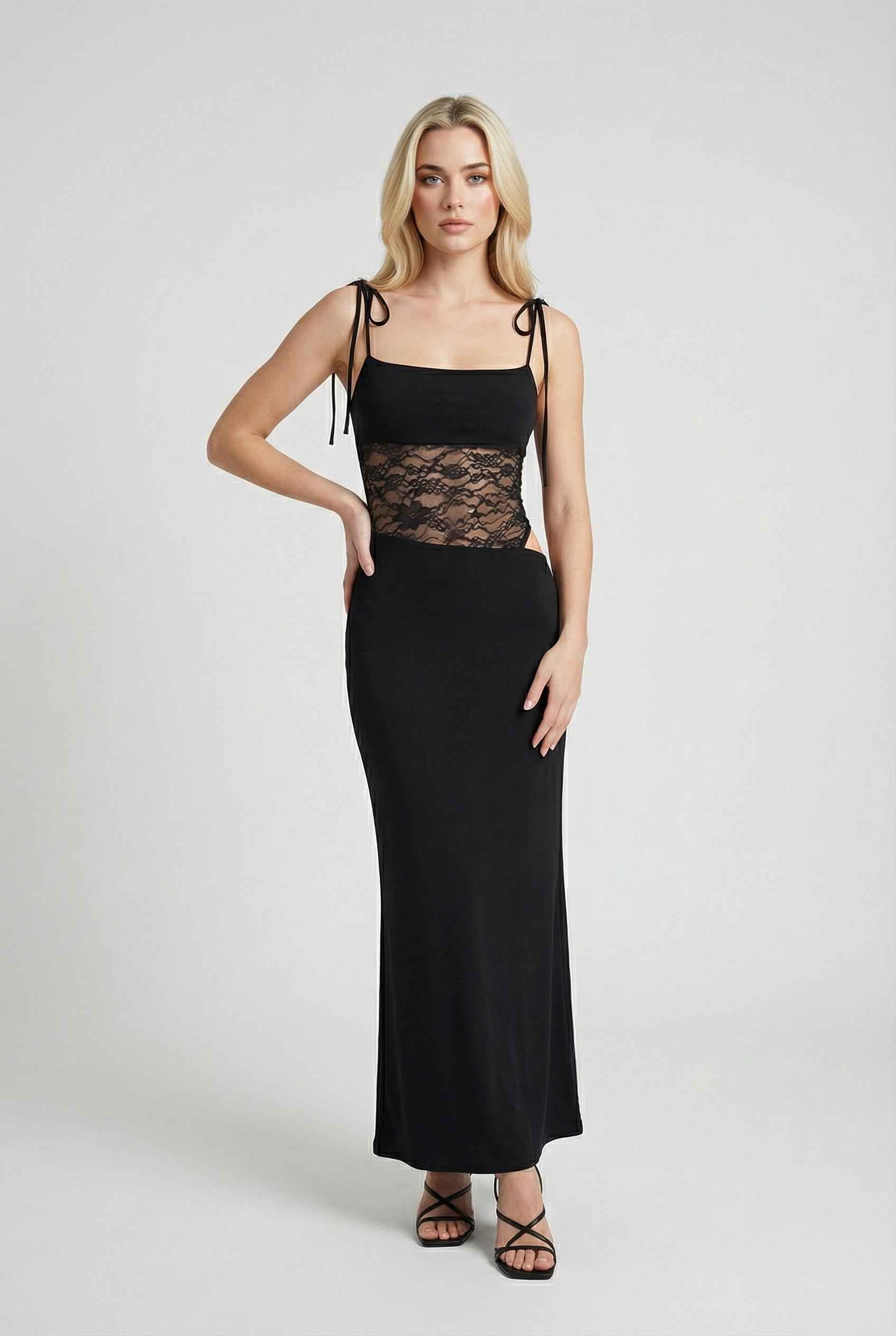Isabella | Elegant Black Lace Dress with Flowy Design - Lumina