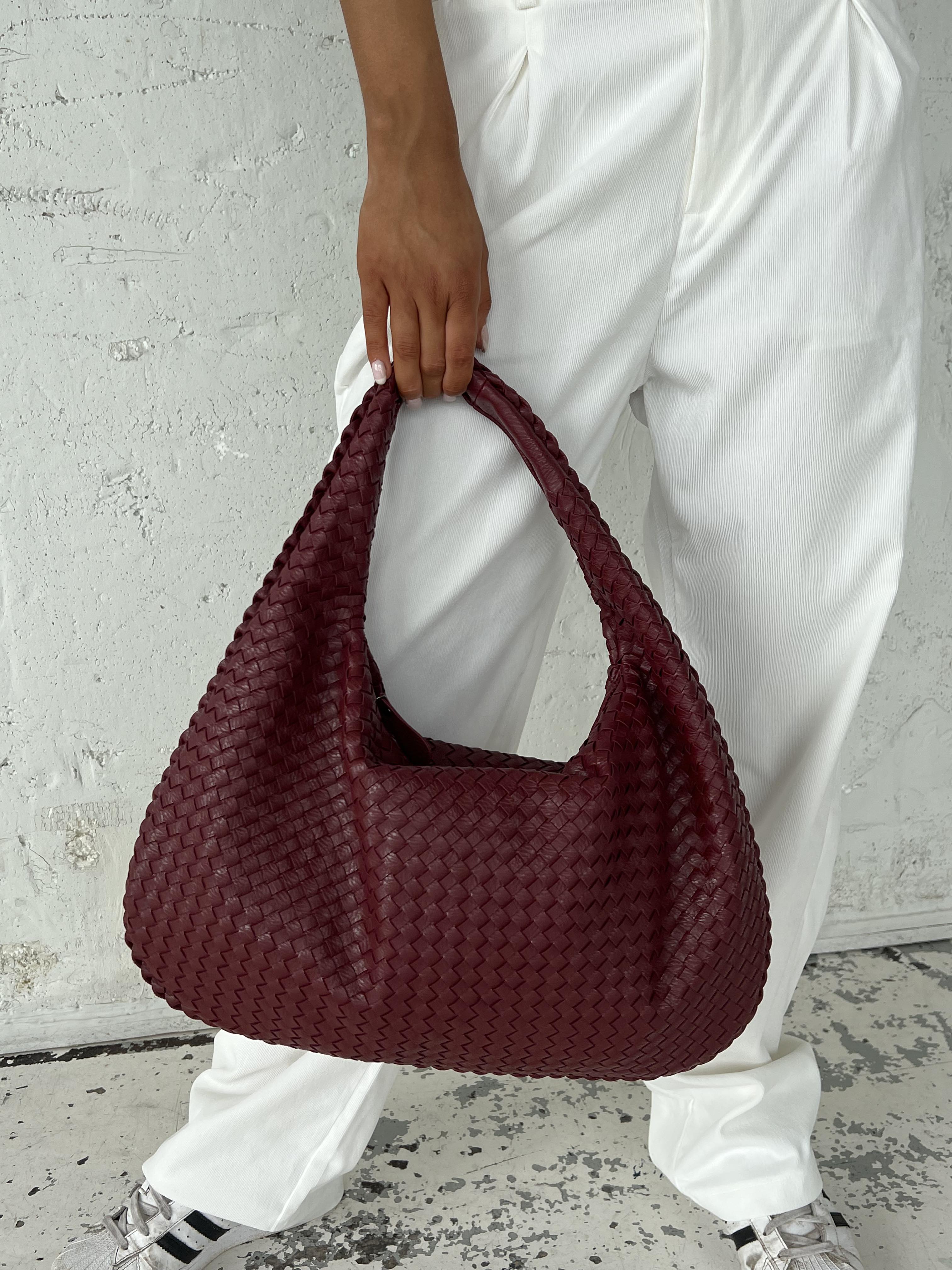 Isabella | Elegant Black Vegan Leather Tote Bag - Lumina