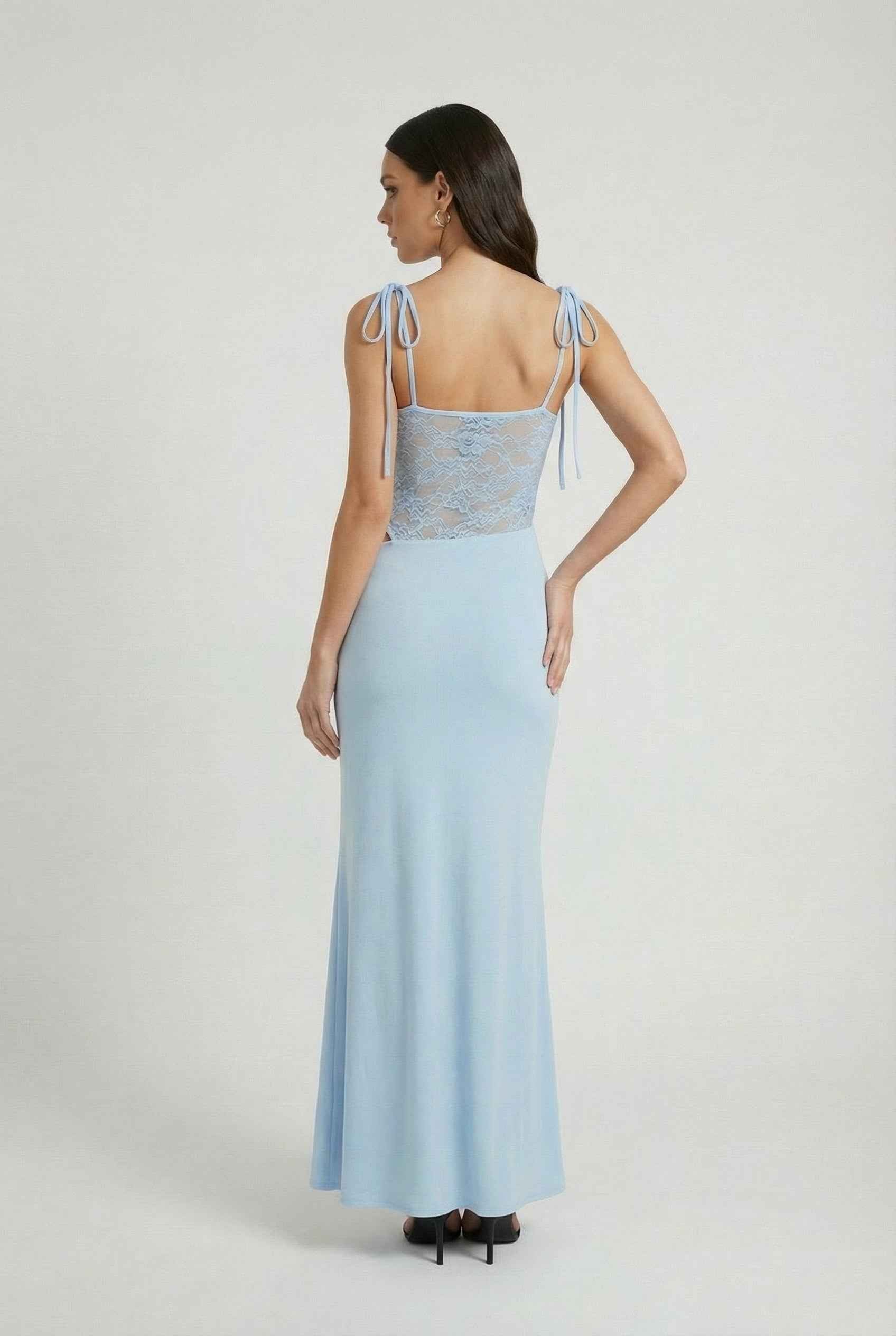 Isabella | Elegant Fitted Bodycon Maxi Dress with Feminine Details - Lumina