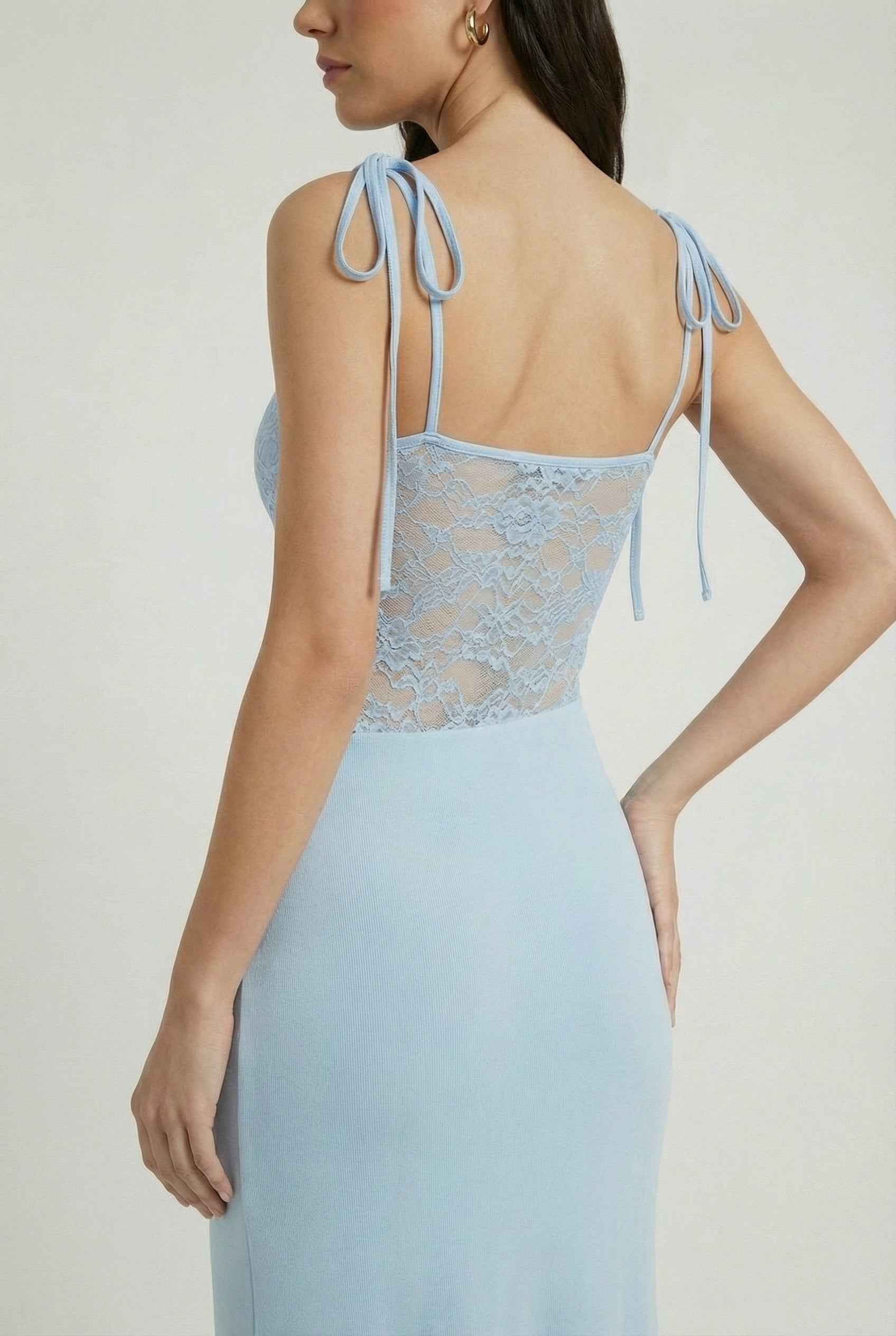 Isabella | Elegant Fitted Bodycon Maxi Dress with Feminine Details - Lumina