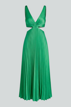 Isabella | Elegant Green Pleated Maxi Dress with Flowing Design - Lumina