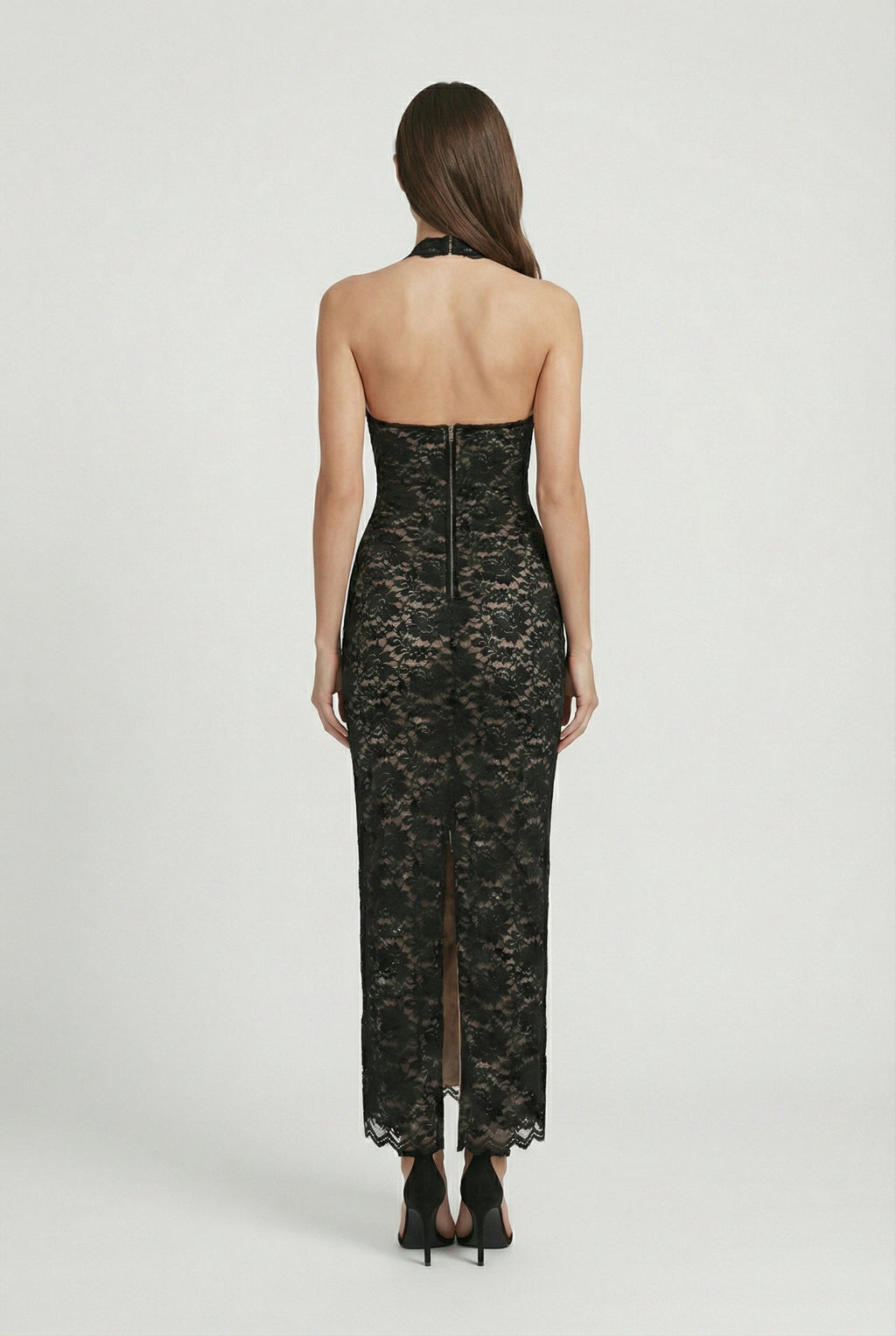 Isabella | Elegant Lace White Maxi Dress with Flattering Fit - Lumina