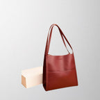 Isabella | Elegant Structured Leather Shoulder Bag with Spacious Design - Lumina