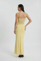 Isabella | Elegant Yellow Lace Summer Dress with Versatile Fit - Lumina