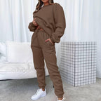 Jenna | Relaxed Minimalist Sweat Set with Jogger Pants - Lumina