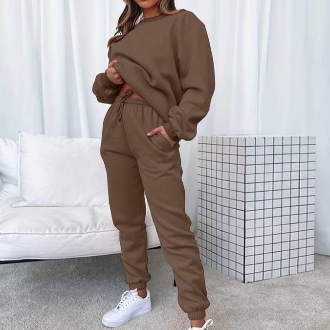 Jenna | Relaxed Minimalist Sweat Set with Jogger Pants - Lumina