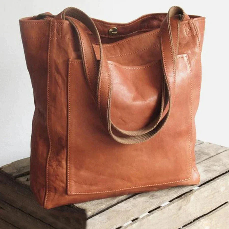 Lauren | Elegant Black Leather Handbag with Spacious Interior - Lumina