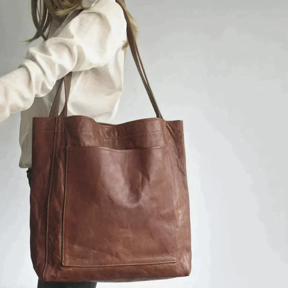 Lauren | Elegant Black Leather Handbag with Spacious Interior - Lumina