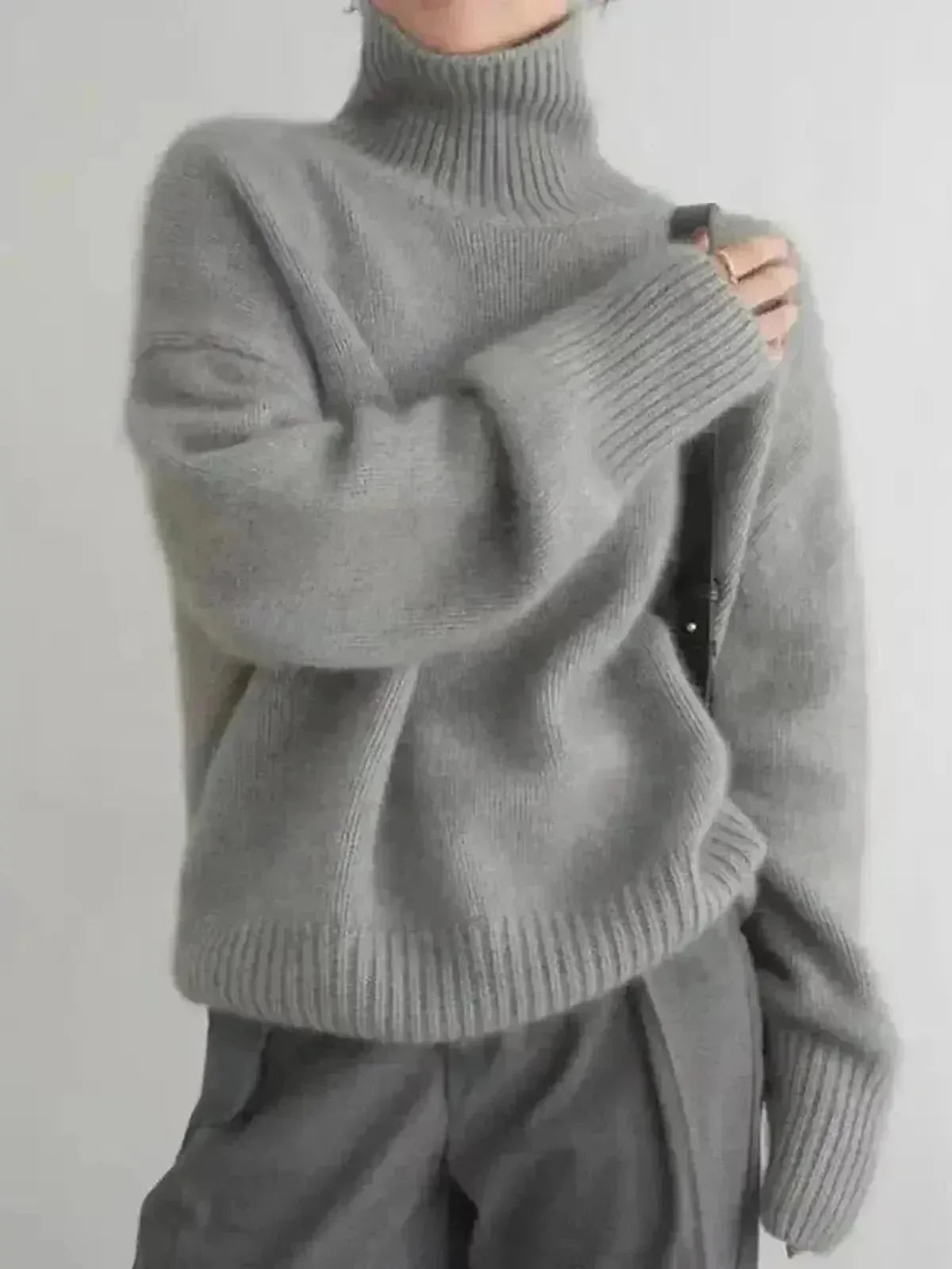Lena - Turtleneck Sweater