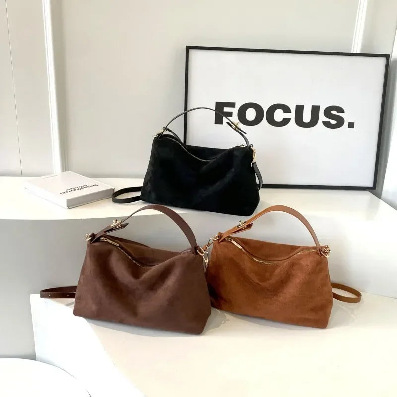 Marielle | Textured Minimalist Shoulder Bag with Curved Shape - Lumina