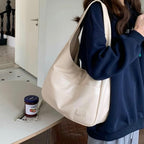 Maya | Chic Shoulder Bag with Spacious Design - Lumina