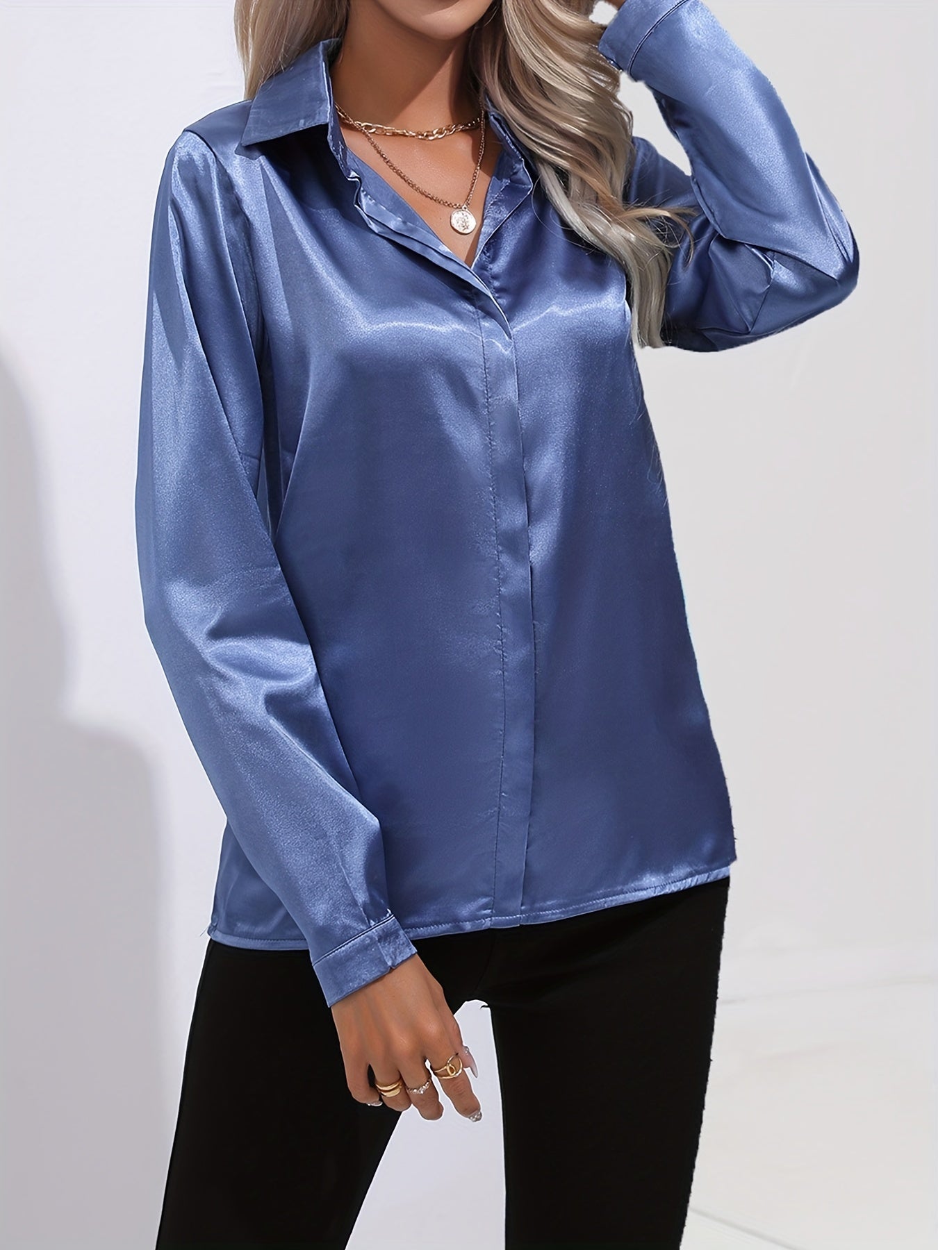 Sarah | Elegant Button-Down Blouse with Long Sleeves - Lumina