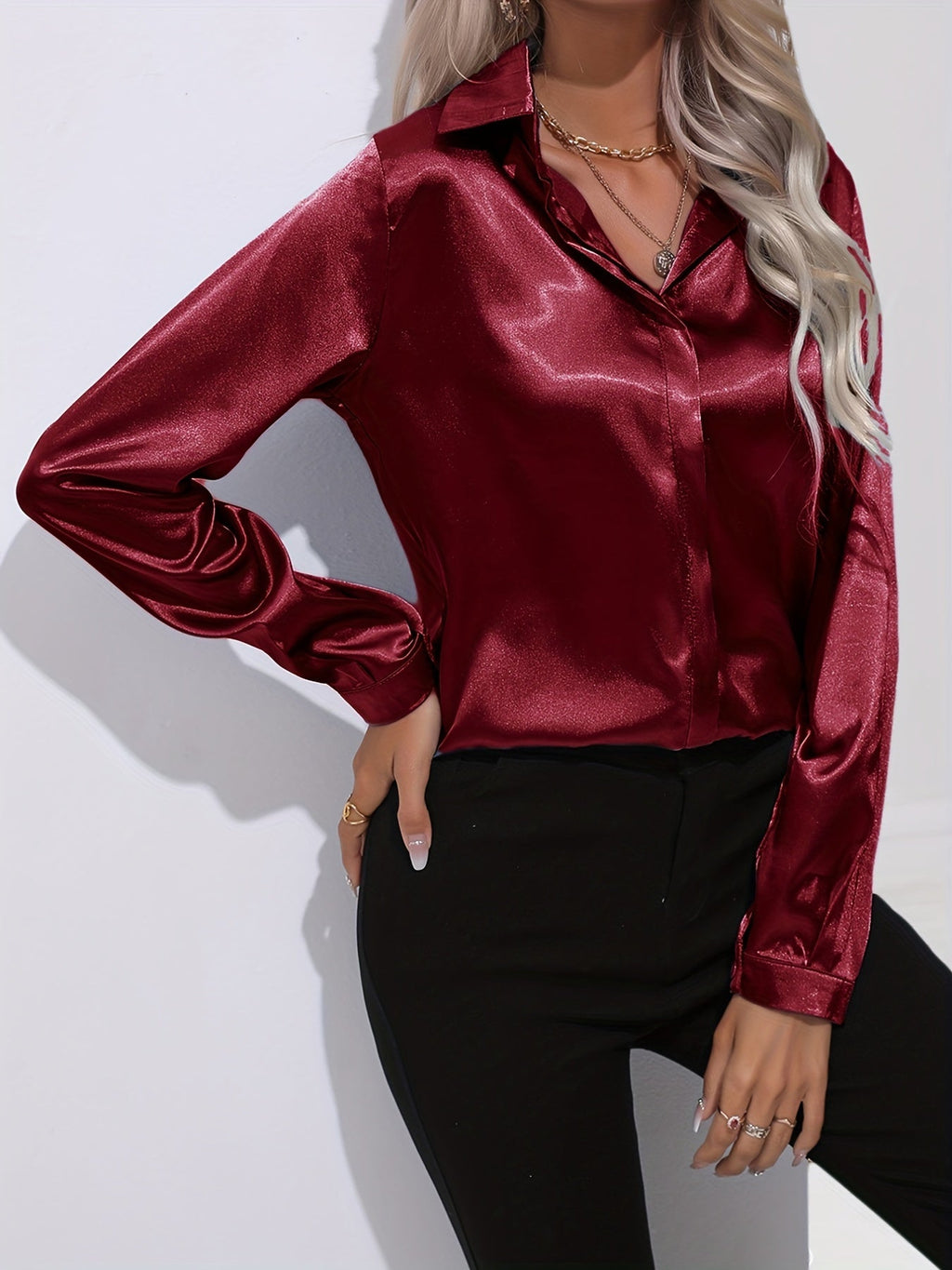 Sarah | Elegant Button-Down Blouse with Long Sleeves - Lumina
