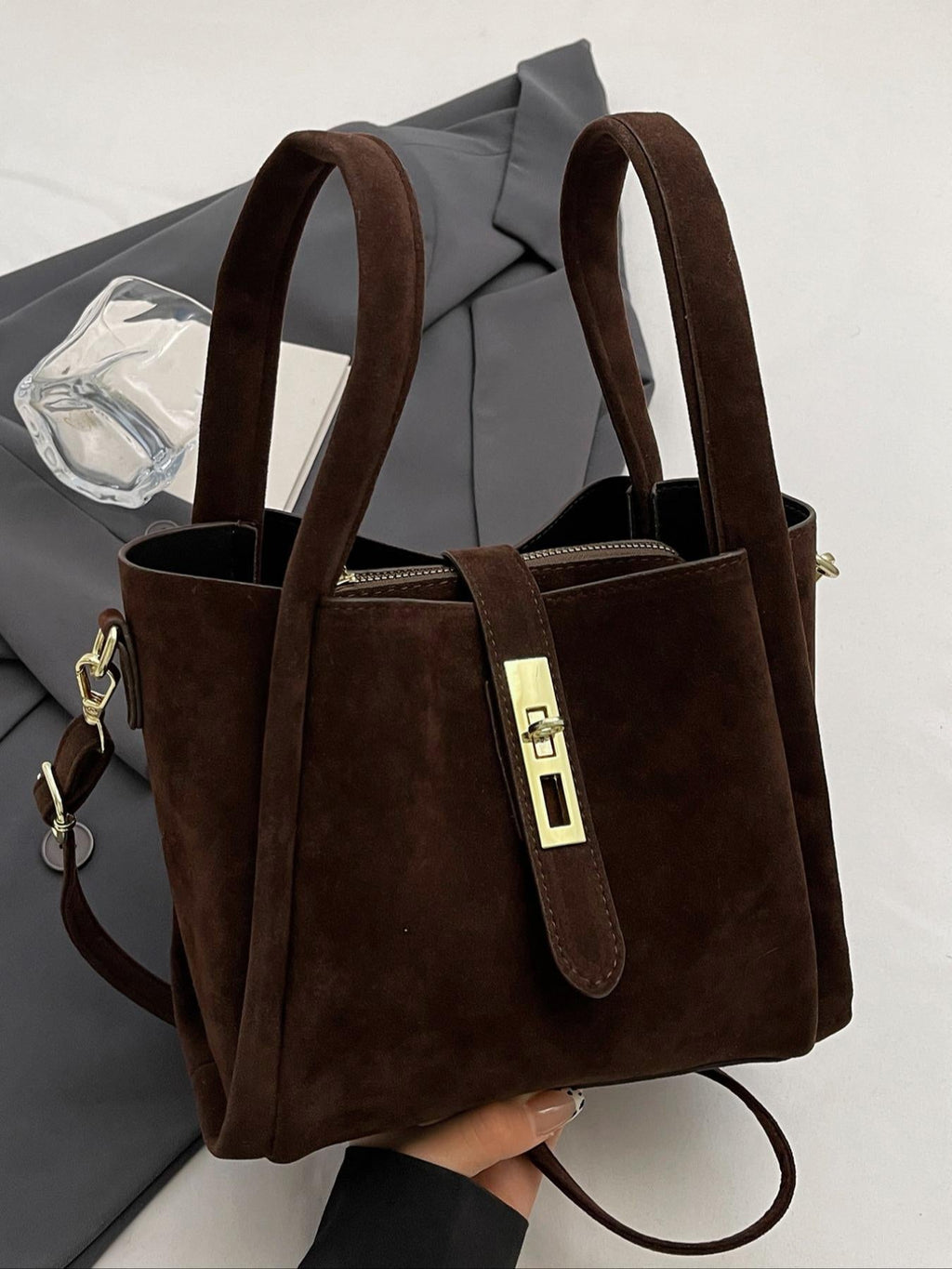 Serena | Chic Retro Crossbody Handbag with Versatile Design - Lumina
