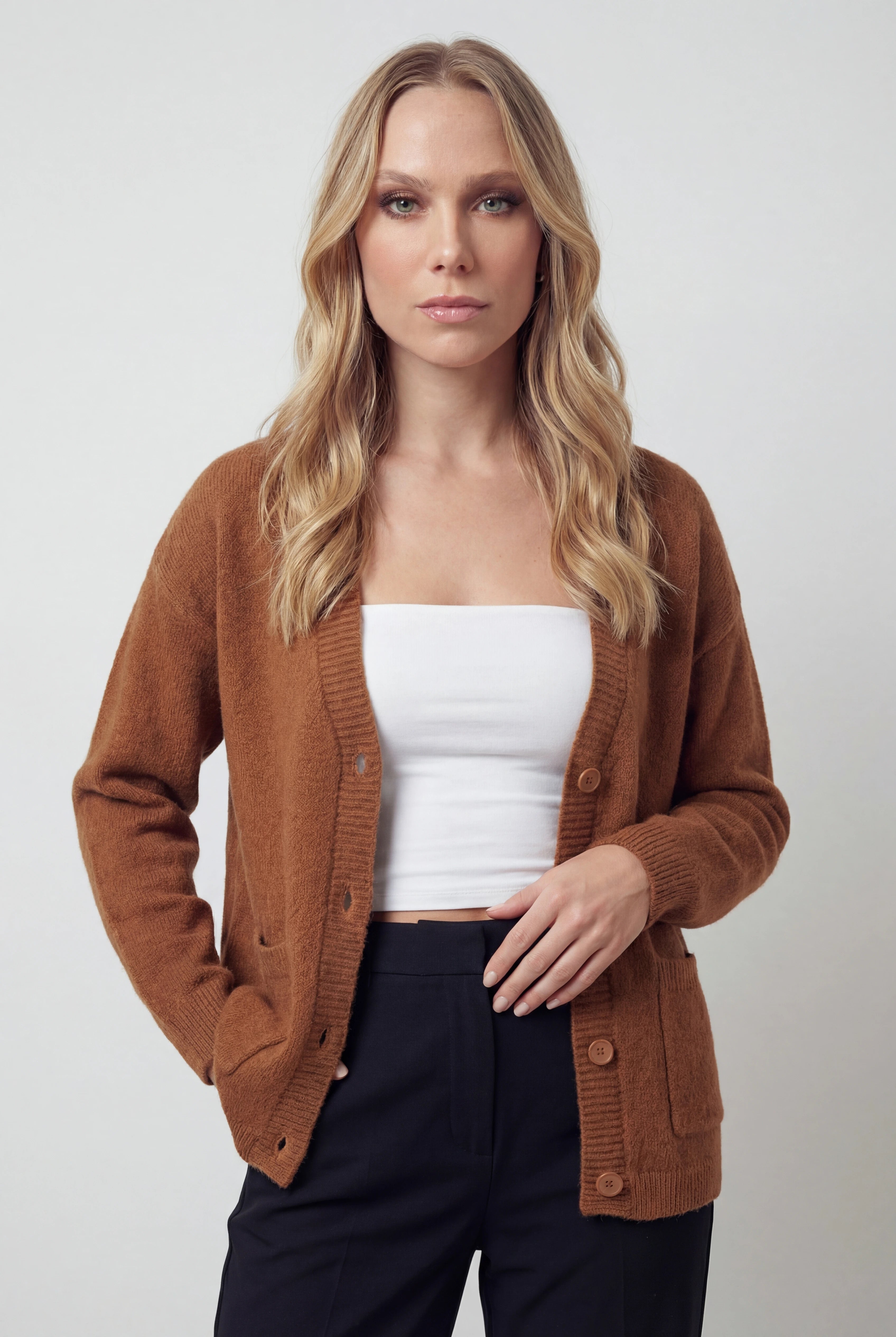 Serena | Cozy Brown Knit Cardigan with Relaxed Fit - Lumina