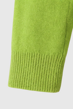 Serena | Cozy Light Green V-Neck Women's Sweater with Flattering Fit - Lumina