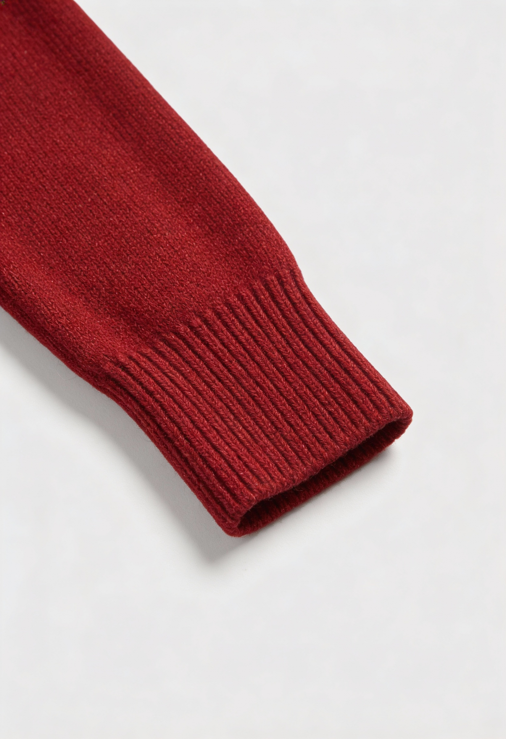 Sophia | Cozy Burgundy Long Cardigan Sweater with Relaxed Fit - Lumina