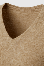 Sophia | Cozy Khaki Knit Sweater with V-Neckline - Lumina