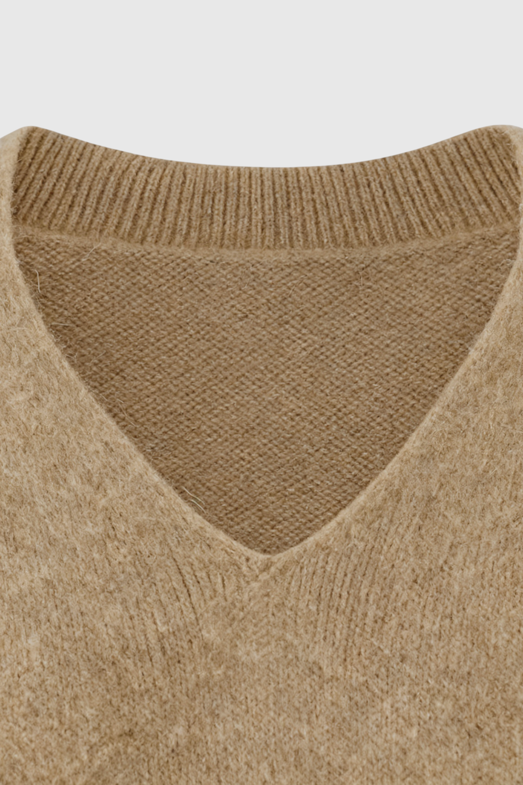 Sophia | Cozy Khaki Knit Sweater with V-Neckline - Lumina