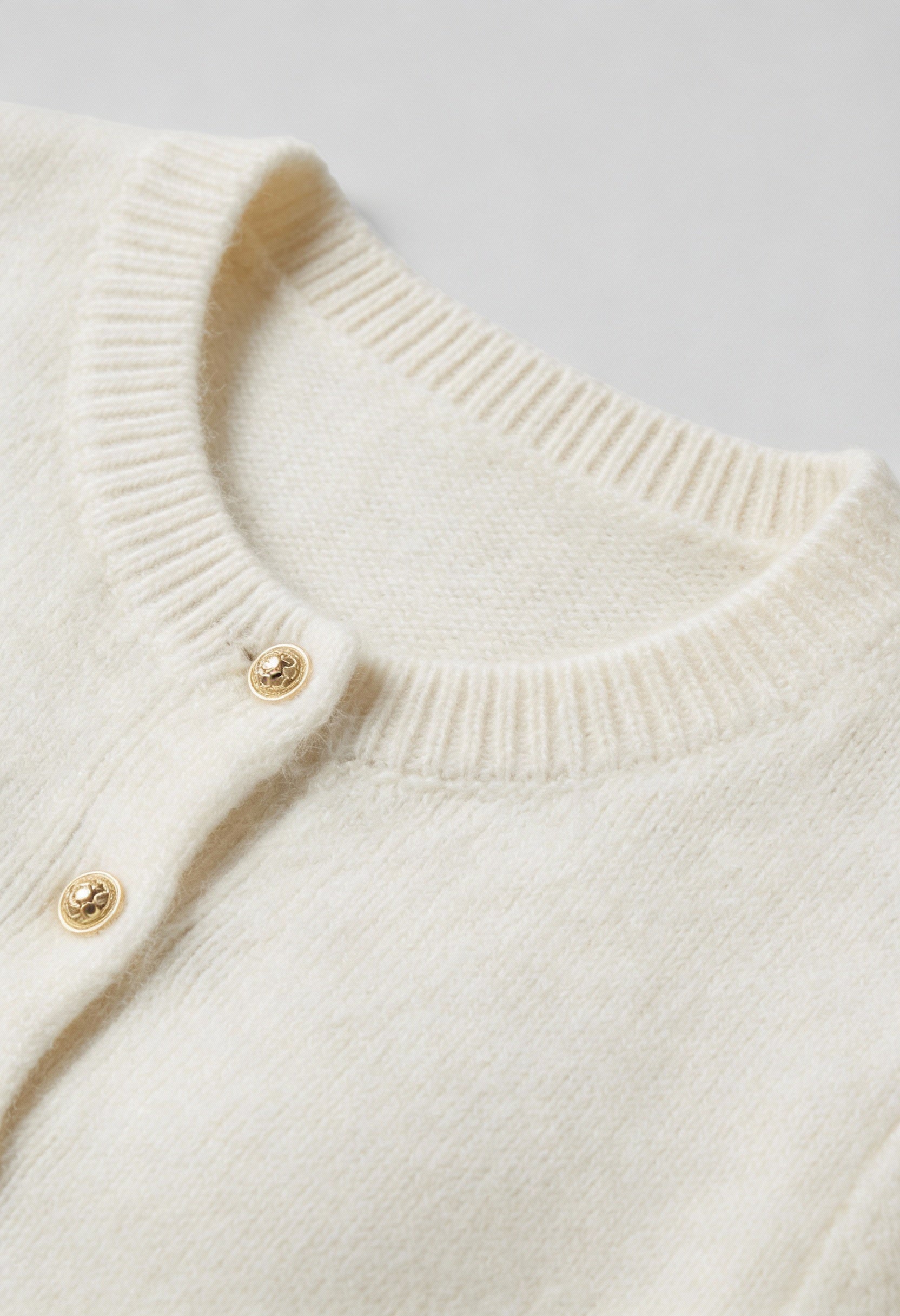 Sophia | Cozy White Cardigan Sweater with Ruffle Details - Lumina