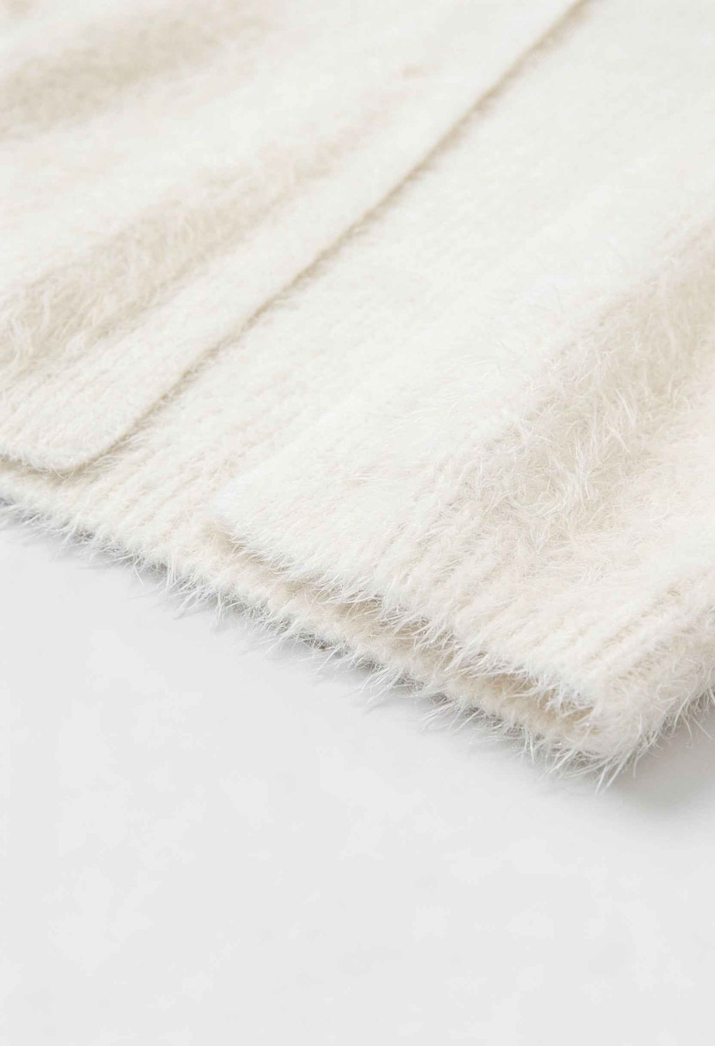 Sophia | Cozy White Knit Cardigan with Ribbed Hem - Lumina