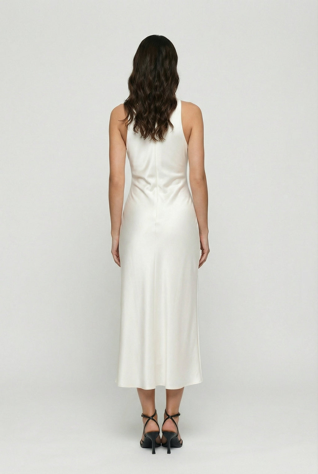 Sophia | Elegant Beige Summer Dress with Adjustable Fit - Lumina