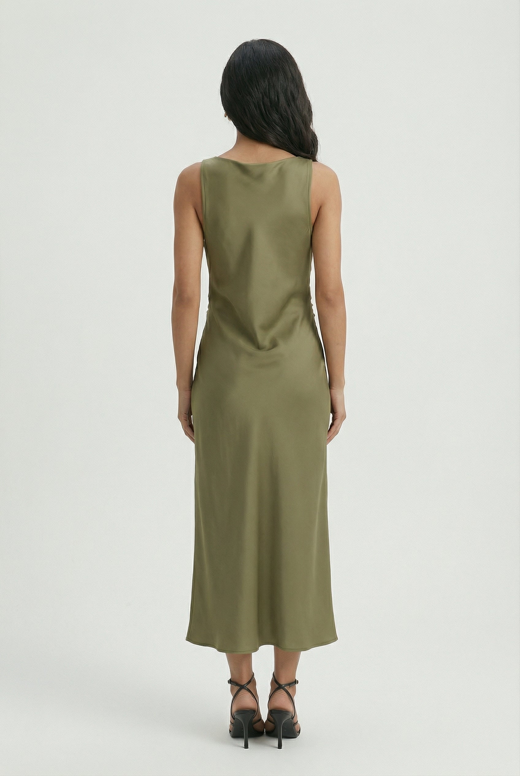 Sophia | Elegant Olive Green Maxi Dress with Adjustable Fit - Lumina