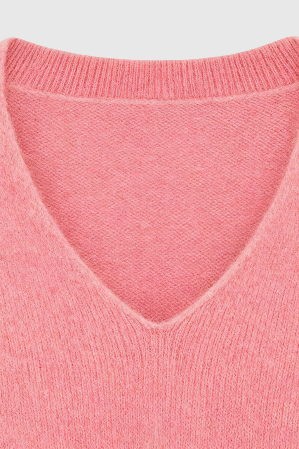 Sophia | Flattering V-Neck Knit Design with Long Sleeves Sweater - Lumina